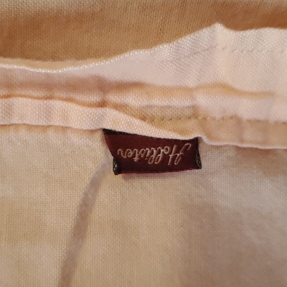 Hollister Button Up Top - Picture 4 of 4